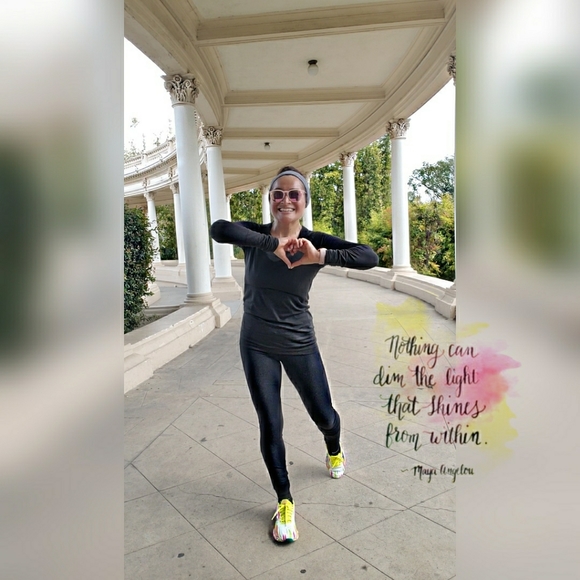 Meet your Posher, Aida - Picture 4 of 7